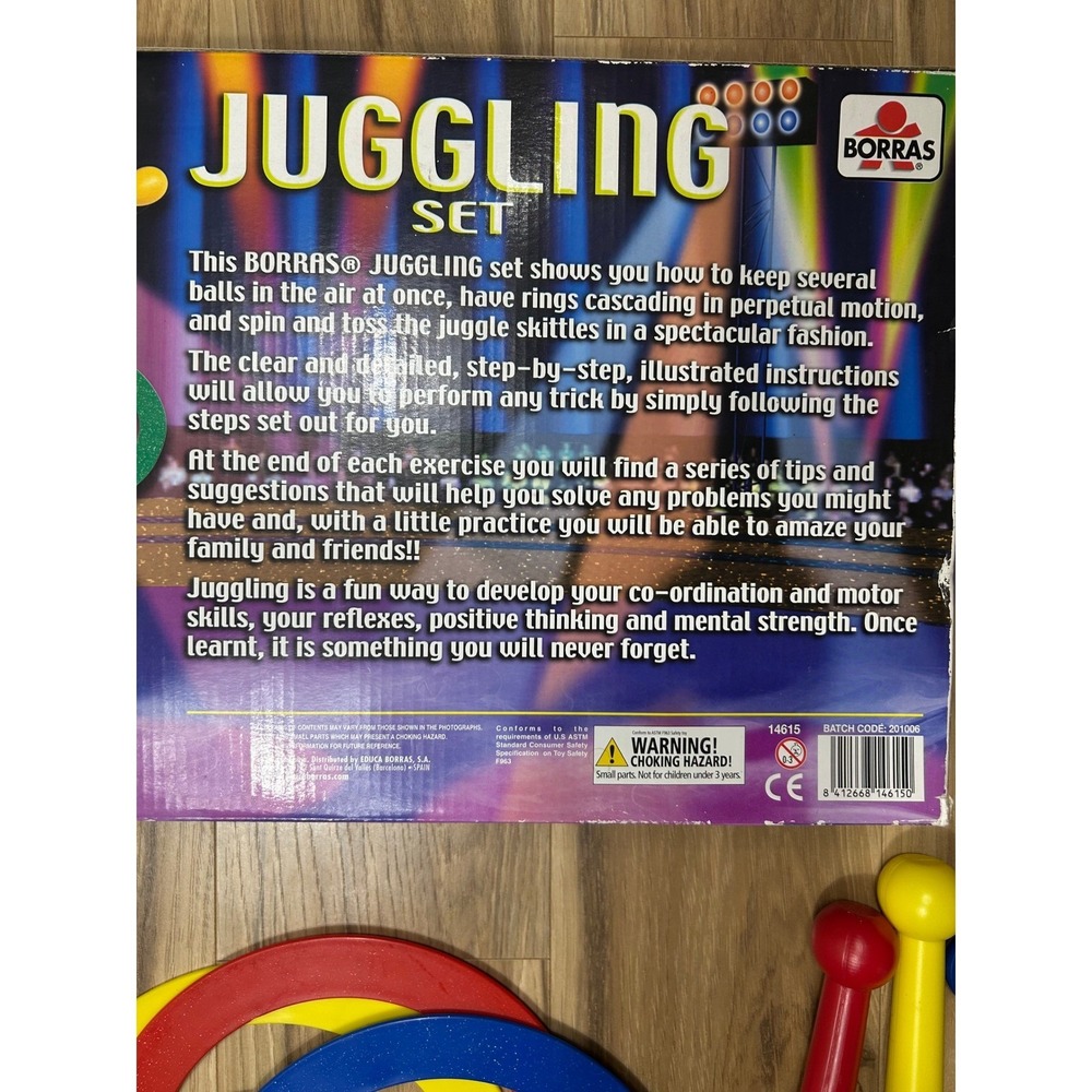 VTG Borras Juggling Set Skittles Rings Balls Manual 7+ W/ Box RARE COMPLETE Toy - Picture 9 of 11